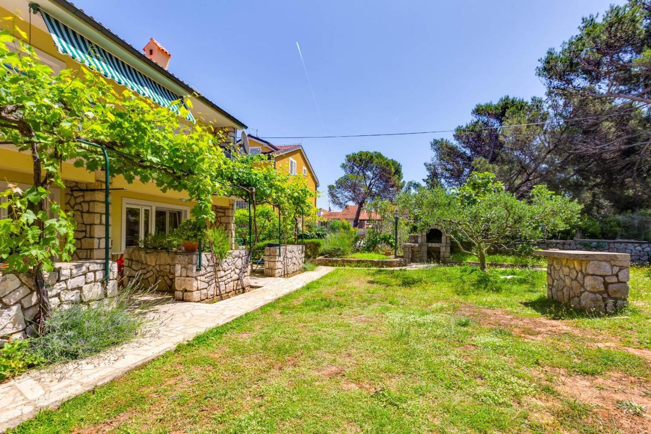 Apartments Margarita Mali Lošinj Екстериор снимка
