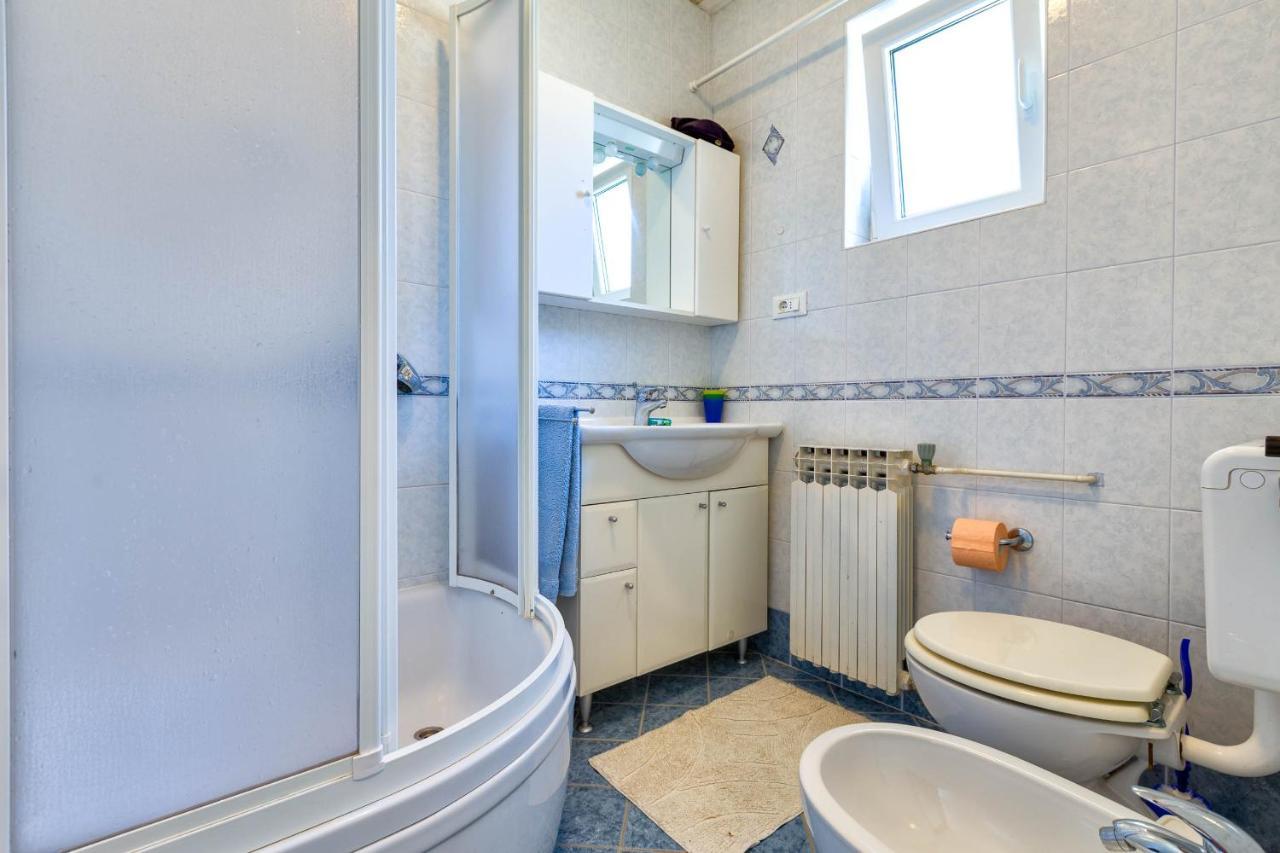 Apartments Margarita Mali Lošinj Екстериор снимка